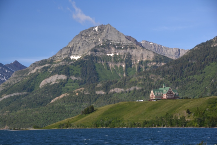 the mtns and hotel